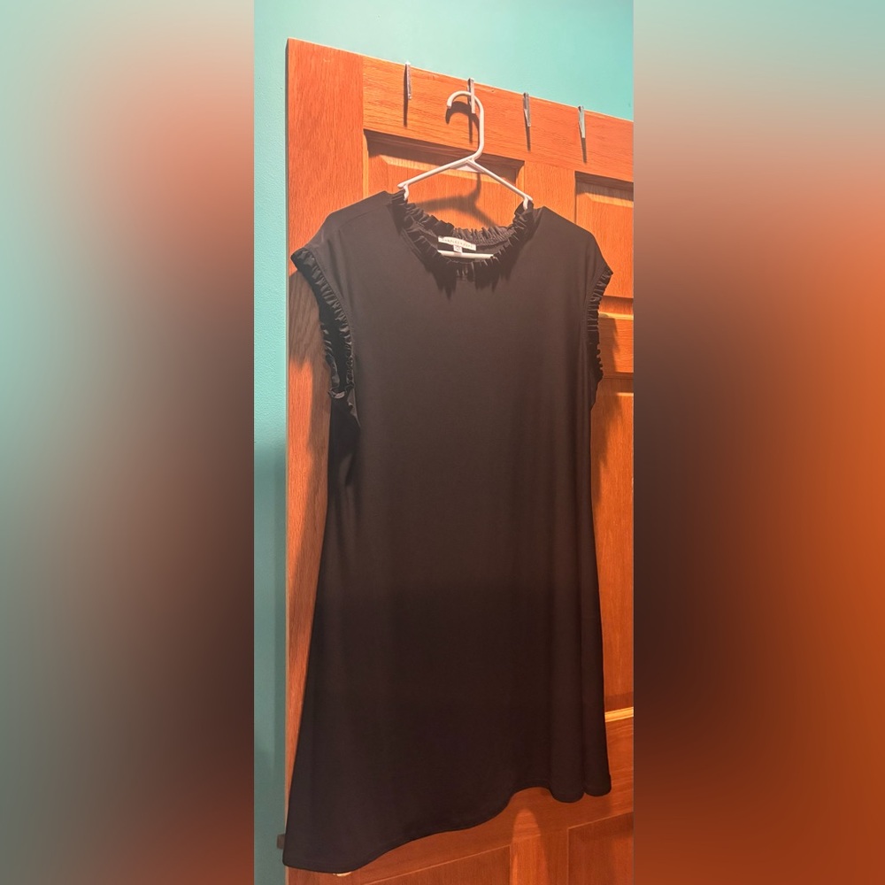 Annalee + Hope Black Sleeveless Ruffle Short Dress Size XL